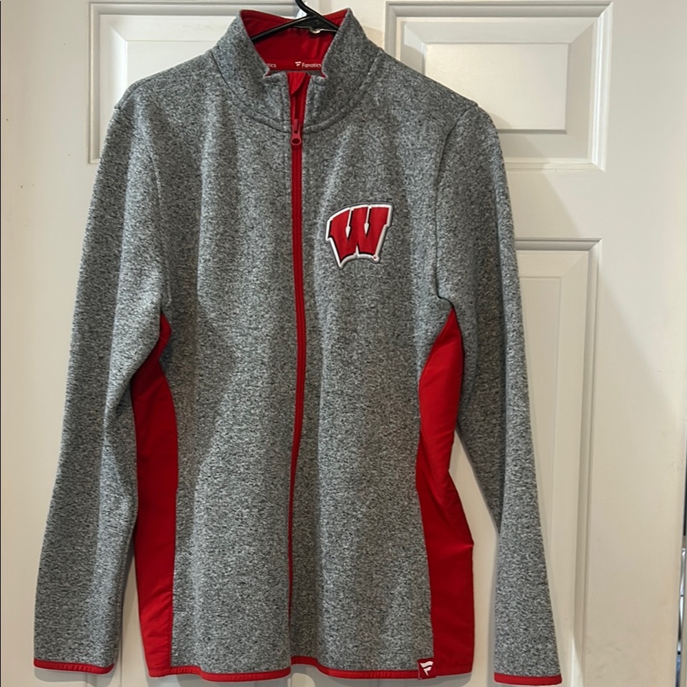 Fanatics Wisconsin Badgers Gray and Red Women's Jacket